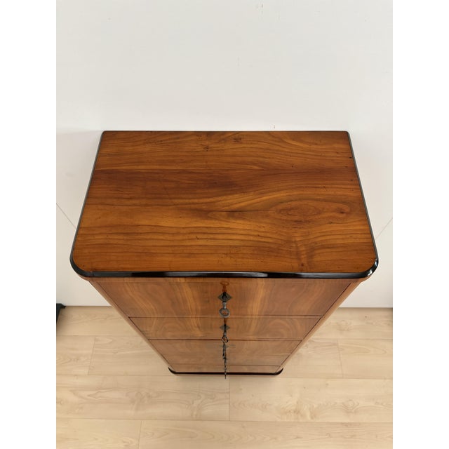 Biedermeier Five-Drawer Chiffonier in Cherry Veneer, South Germany, 1830s For Sale - Image 9 of 18