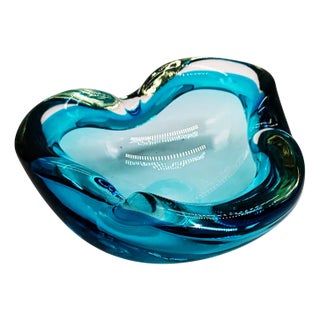 Italian Ligh Blue Ashtray in Murano Glass by Flavio Poli for Seguso, 1960s For Sale