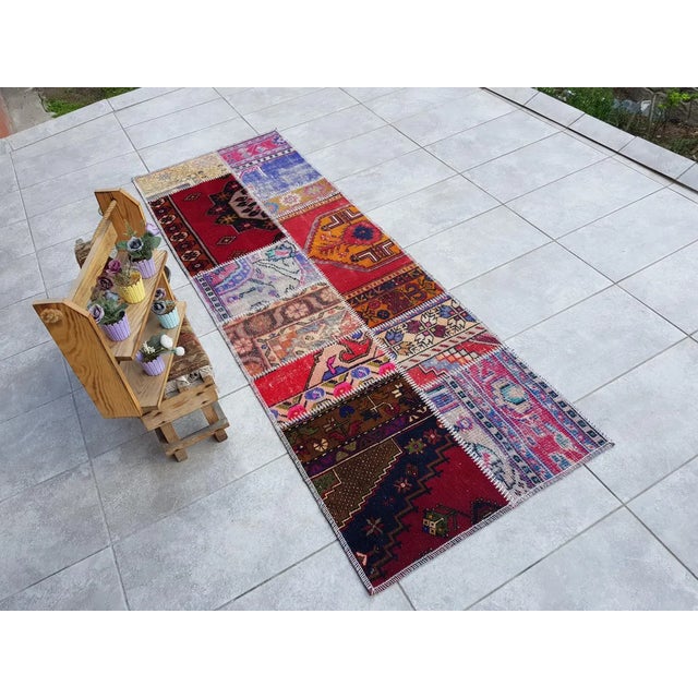 1960s Mid 20th Century Bohemian Wool Oushak Runnner Carpet For Sale - Image 5 of 10
