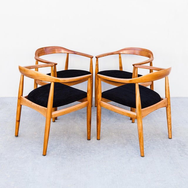 1960s Restored Danish Modern Round Back Armchairs by Illum Wikkelso for Niels Eilersen For Sale - Image 10 of 15