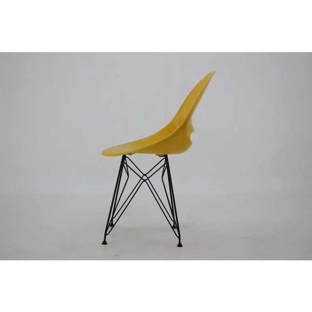 Mid-Century Yellow Fiberglass Dining Chairs by M. Navratil, 1960s, Set of 4 For Sale - Image 10 of 16