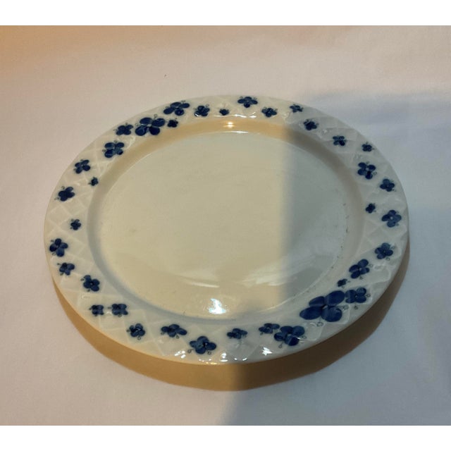 Rosenthal Germany New 1980s 58 Pieces European Dinner Set Diamond Shape Rim With Bleu Decoration by Rosenthal For Sale - Image 4 of 18