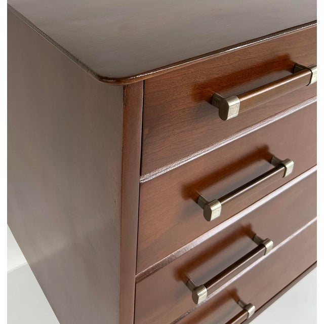 1960s Renzo Rutili Chest of Drawers for John Stuart Furniture, Fully Restored For Sale In Miami - Image 6 of 10