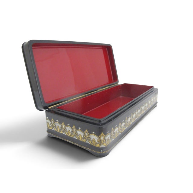 Russian Kholuy Panoramic Saint Petersburg Hand Painted Lacquer Casket Box Signed For Sale In Portland, OR - Image 6 of 16