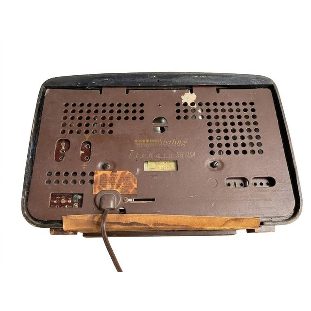 Authentic 1958 German Mid-Century Modern Nordmende Elektra 58 Tube Radio, Usa Export Model For Sale - Image 4 of 12