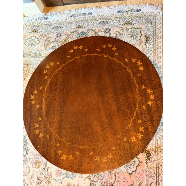 Kindel Furniture Late 20th Century Pair of Kindel Mahogany Round Side Tables With Floral Inlay For Sale - Image 4 of 8
