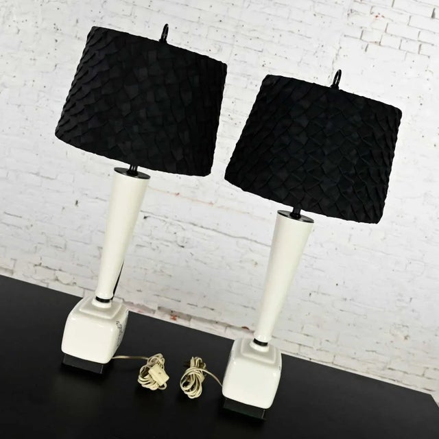 Mid Century Modern Black and White Ceramic Lamps W/ Rooster Design, a Pair For Sale - Image 4 of 13