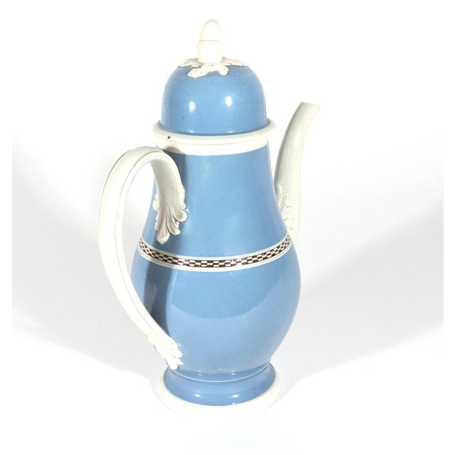English Late 18th Century English Pearlware Blue Slip Coffee Pot & Cover, Staffordshire or Yorkshire For Sale - Image 3 of 12