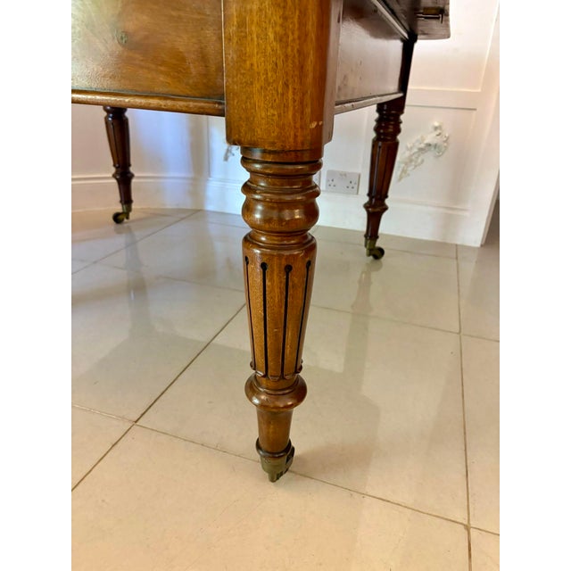 Antique Regency Figured Mahogany 10 Seater Extending Dining Table, 1835 For Sale - Image 10 of 14