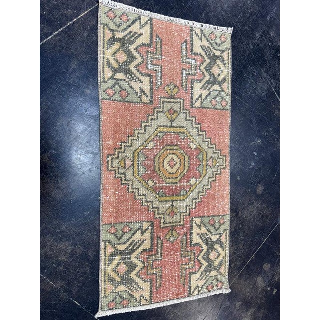 Turkish Yastik Rug 1'5" x 2'9" For Sale In Houston - Image 6 of 6