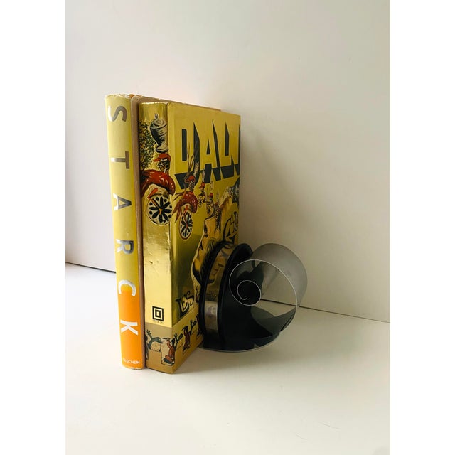 Machine‑Age Art Deco Period Chrome Bookend, Dual Support for Books, 1930s For Sale In New York - Image 6 of 11