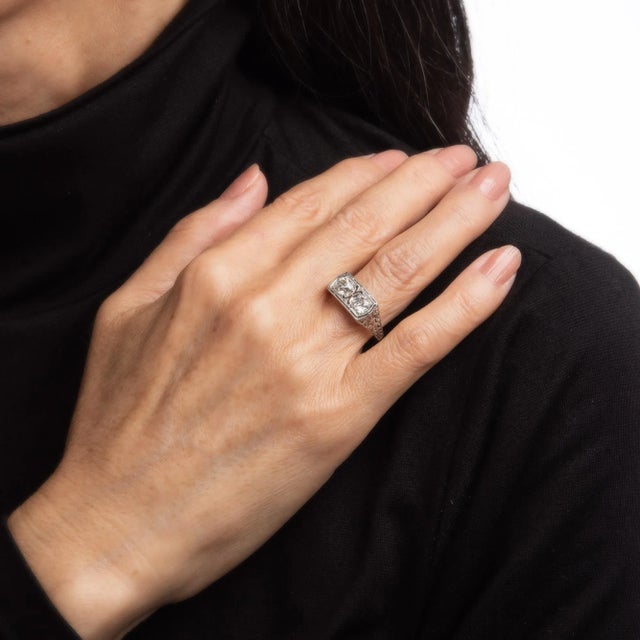Vintage Art Deco Ring 1.25ct Double Diamond 18k White Gold Filigree Sz 6 Jewelry For Sale In Los Angeles - Image 6 of 7
