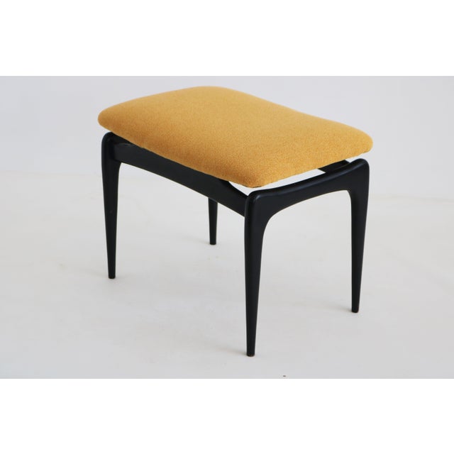 Mid-Century Modern Italian Organic Ebonized Wood Ottoman in Style of Gio Ponti, 1950s For Sale - Image 3 of 7