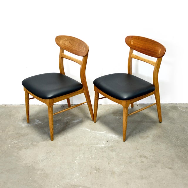 1950s Lane “Acclaim” Walnut & Ash Pair of Dining Chairs For Sale - Image 5 of 14