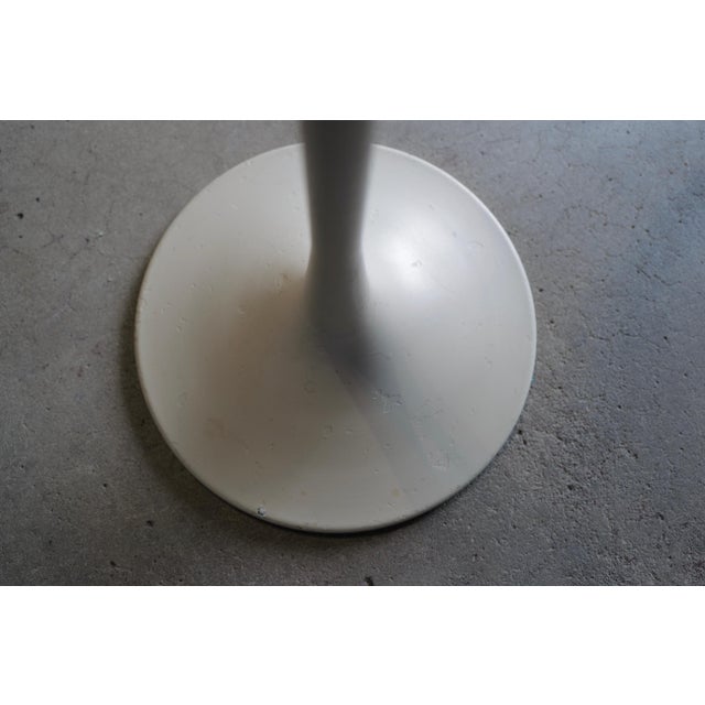 Mid 20th Century Saarinen Style Stanchions with Velvet Rope For Sale - Image 4 of 10