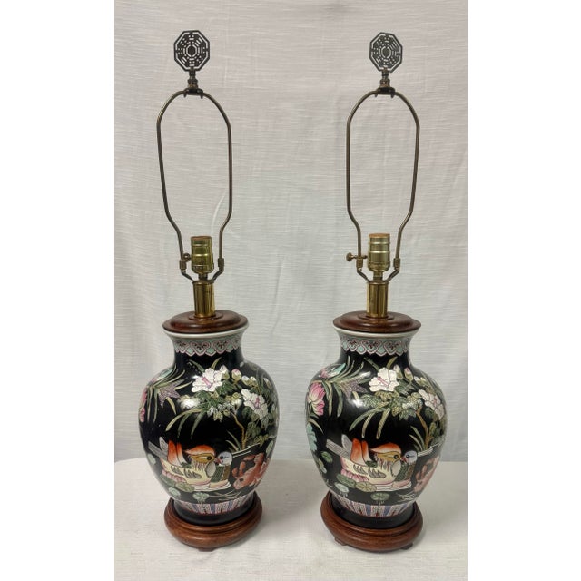 Late 20th Century Stylish Vintage Chinoiserie Famille Noire Vase Table Lamps - A Pair For Sale - Image 5 of 9