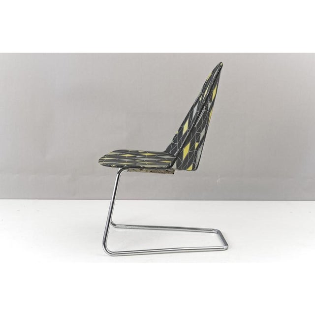 Cantilever chair designer: walter pabst year: 1955 manufacturer: mauser werke, waldeck country: germany measurements: h 88...