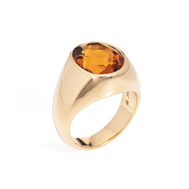 Modern 1980s 6ct Madeira Citrine Signet Ring Size 8 Heavy 14k Yellow Gold Oval Men's Jewelry For Sale - Image 3 of 7