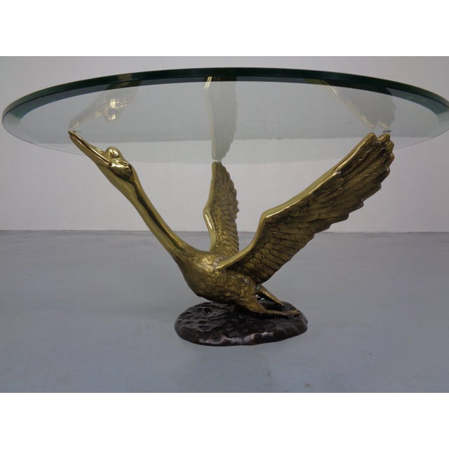 Hollywood Regency Regency Swan Coffee Table in Brass and Glass, France, 1960s For Sale - Image 3 of 18