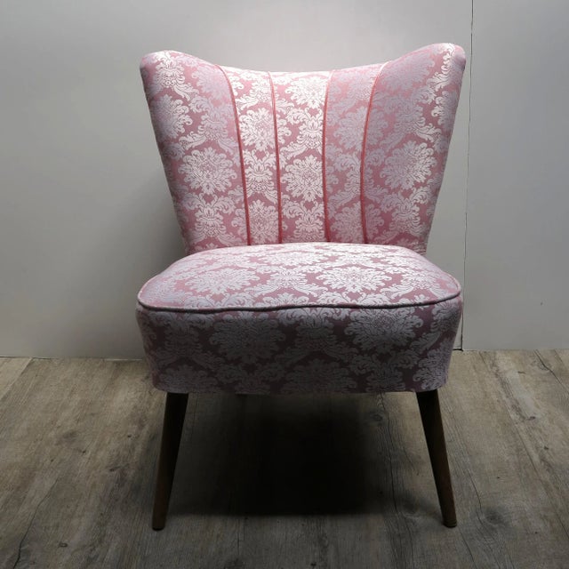 Vintage Pink Cocktail Chair with Wooden Legs For Sale - Image 11 of 11