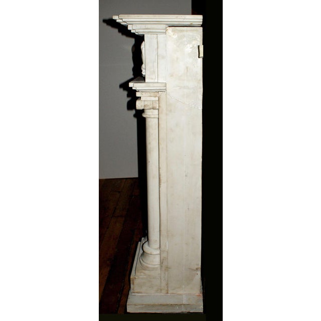 Traditional White Marble Fireplace Mantel - Georgian Style - 19th Century For Sale - Image 3 of 11