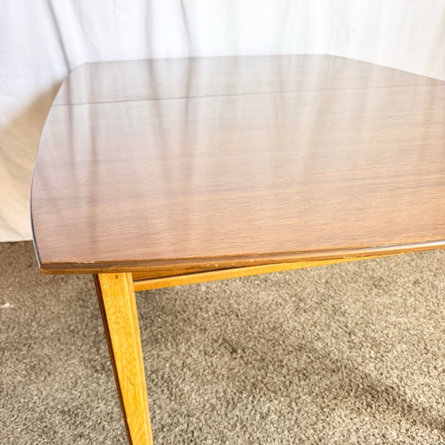 Mid 20th Century Mid Century Modern Extendable Walnut Dining Table For Sale - Image 5 of 5
