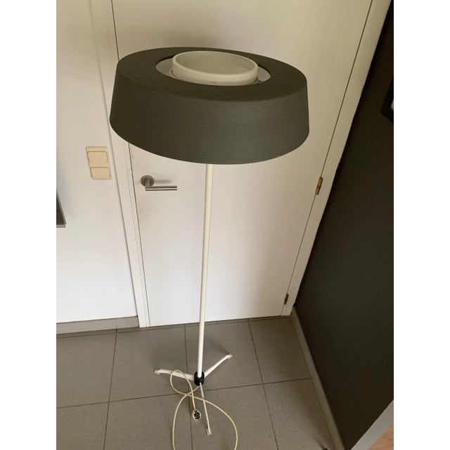 Floor Lamp in White & Gray by Niek Hiemstra for Hiemstra Evolux, 1960s, in Very Good conditions. Designed 1960 to 1969 I...