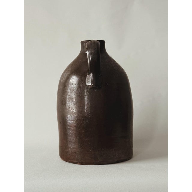 American Vintage Stoneware Jug With Handle | American Appalachian, Circa 1940s–1960s For Sale - Image 3 of 4