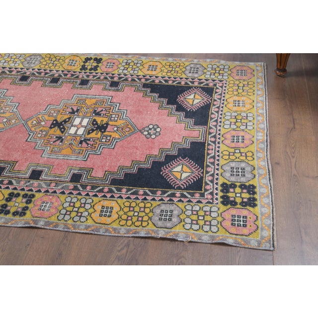 Pink 1970s Turkish Oushak Handmade Wool Cotton Pink Area Rug For Sale - Image 8 of 10