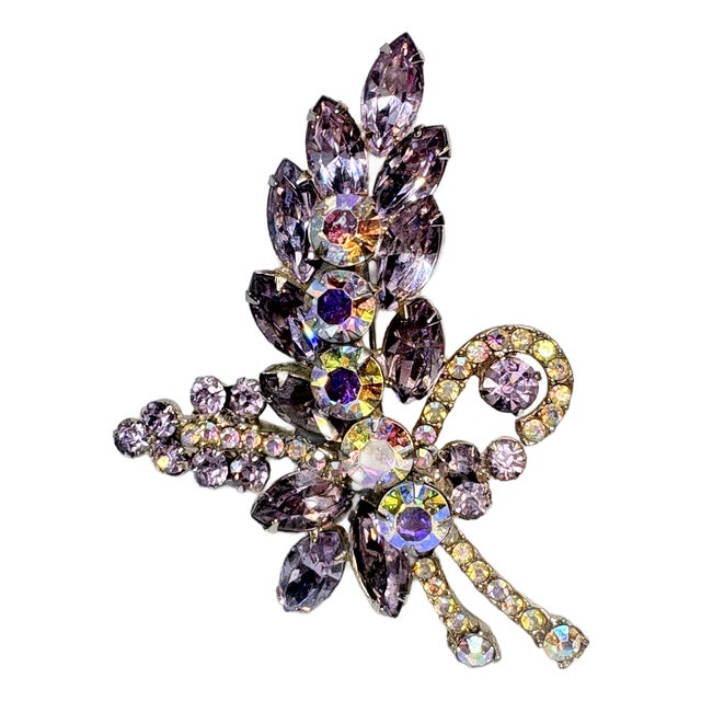 1960s Verified Juliana D&E Amethyst Ab Rhinestone Floral Spray Brooch Book Piece For Sale