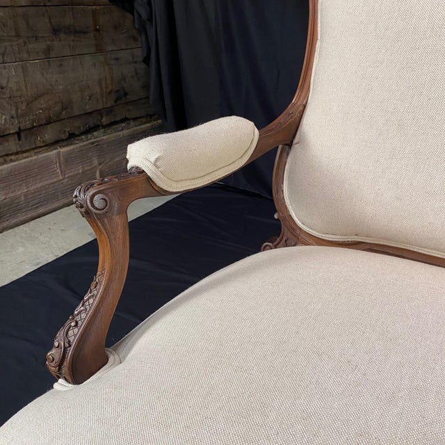 Antique French Walnut Sofa With Museum Quality Carving and New Upholstery For Sale In Portland, ME - Image 6 of 13