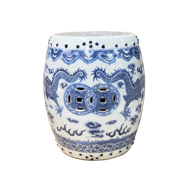 10" Chinese Blue White Porcelain Double Dragons Round Shape Stand Display Art For Sale - Image 4 of 18