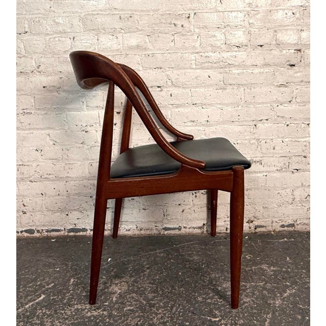 Mid 20th Century Mid 20th Century Four Danish Teak and Leather Chairs Designed by Johannes Andersen For Sale - Image 5 of 11