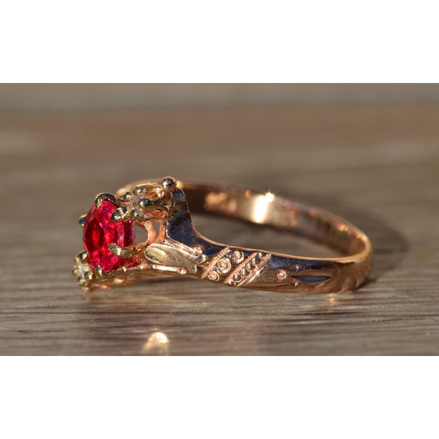 Late 19th Century The Sauganash: Ladies Rose Gold Victorian Ring set with Doublet and Rose Cut Diamonds For Sale - Image 5 of 10