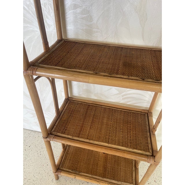 1960s Italian Bamboo Rattan Bohemian French Riviera Étagère Bookshelf For Sale - Image 9 of 9
