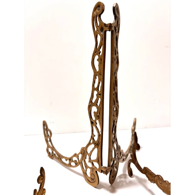 1950s Vintage Mid Century Hollywood Regency Brass Easels, Set of 3 For Sale - Image 5 of 12