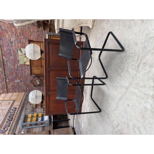 Matteo Grassi is a renowned Italian design brand founded in 1880. These armchairs, iconic pieces from the brand, are made...