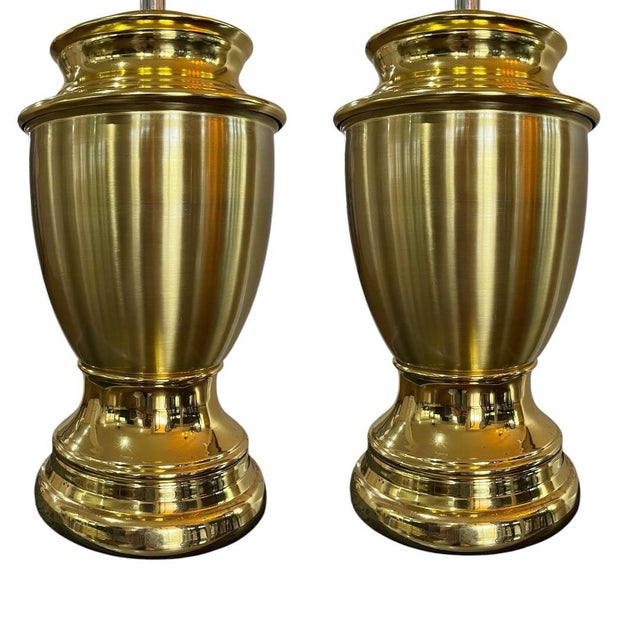 Chinoiserie Late 20th Century Extra Large Brass Urn Lamps With Navy Pleated Shades - a Pair For Sale - Image 3 of 11