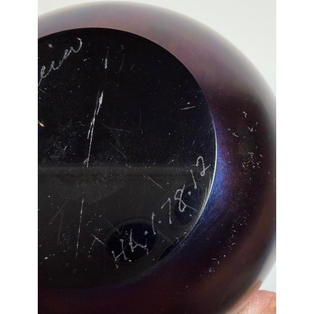 Glass 1970s Steve Correia Heart Vine Art Glass Paperweight Signed For Sale - Image 7 of 12