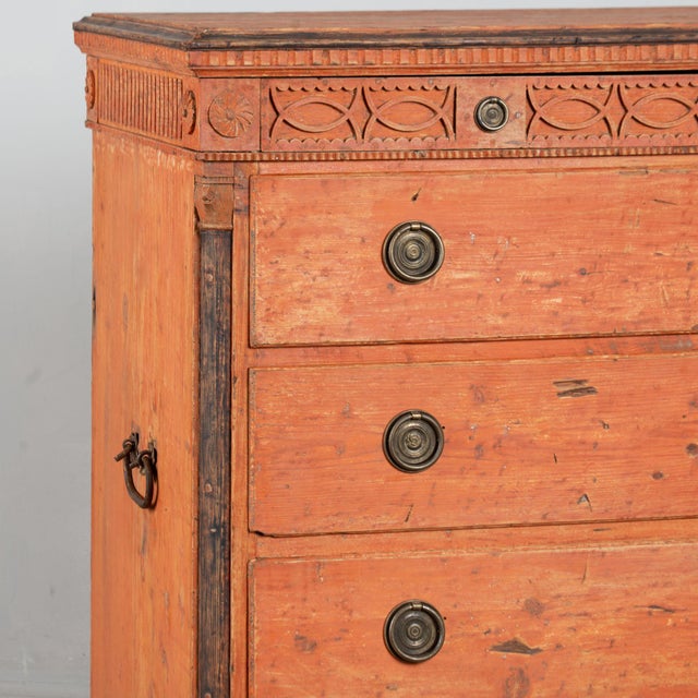 Tangerine Early 19th Century Danish Pine Tall Chest of Six Drawers For Sale - Image 8 of 17