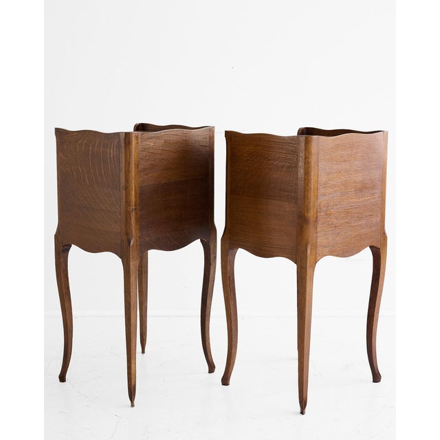 Pair of French Louis XV Style Oak Bedside Tables With Gallery Top For Sale In Atlanta - Image 6 of 18