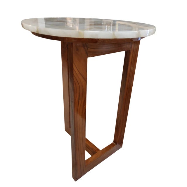 White Natural Quartz Semiprecious Stone Round Table For Sale - Image 4 of 7