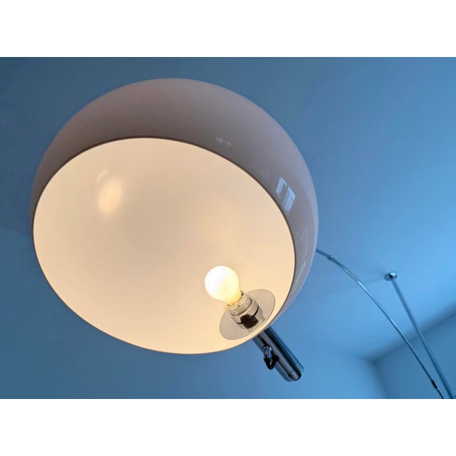 Early Arc Clamp Lamp with Plastic Shade by Florian Schulz, Germany, 1970s For Sale - Image 4 of 13