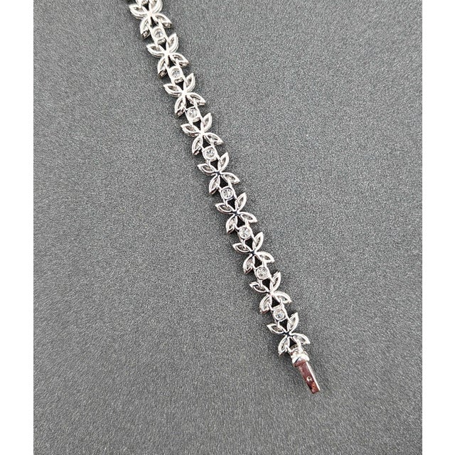7.67 Ct Marquise & Round Diamond Tennis Bracelet For Sale In Chicago - Image 6 of 8