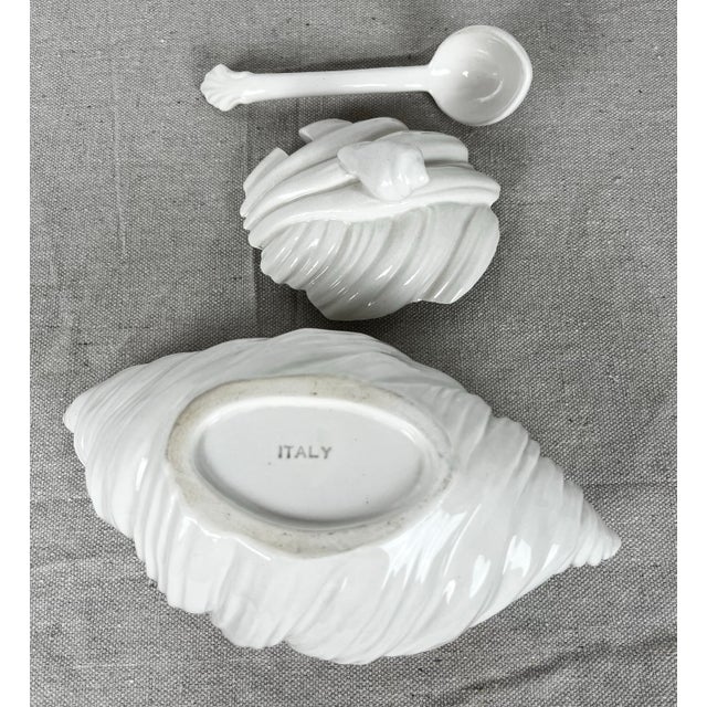 Ceramic Vintage Ceramic Shell Tureen Serving Dish Made in Italy For Sale - Image 7 of 7