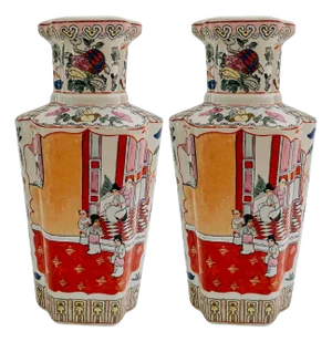 Maitland-Smith Chinoiserie Rose Medallion Quatrefoil Ceramic Vases - A Pair