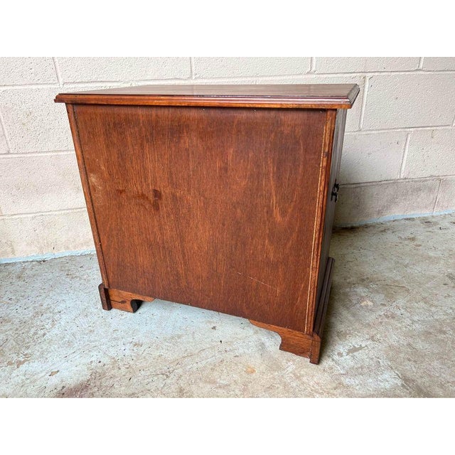Mid 20th Century Vintage Chippendale Style Mahogany 4 Drawer Chest or Nightstand For Sale - Image 10 of 11