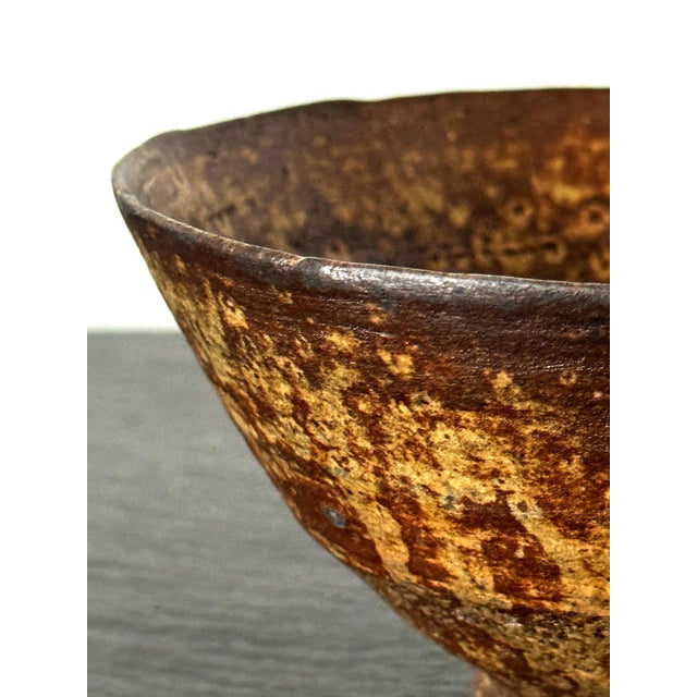 Fine Korean Ceramic Kugibori Irabo Chawan with Oil Drop Glaze For Sale - Image 15 of 18
