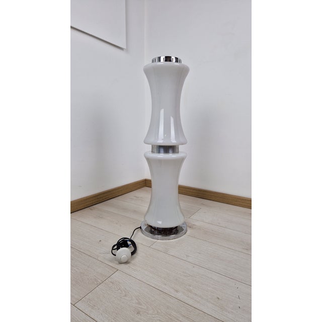 Bamboo Floor Lamp in Milk Glass and Chrome by Enrico Tronconi, 1950s For Sale - Image 10 of 10