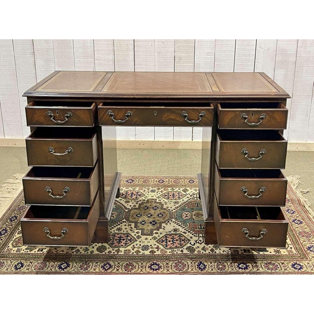 English Desk with Mahogany Pedestals and Leather Top, 1950s For Sale - Image 3 of 18